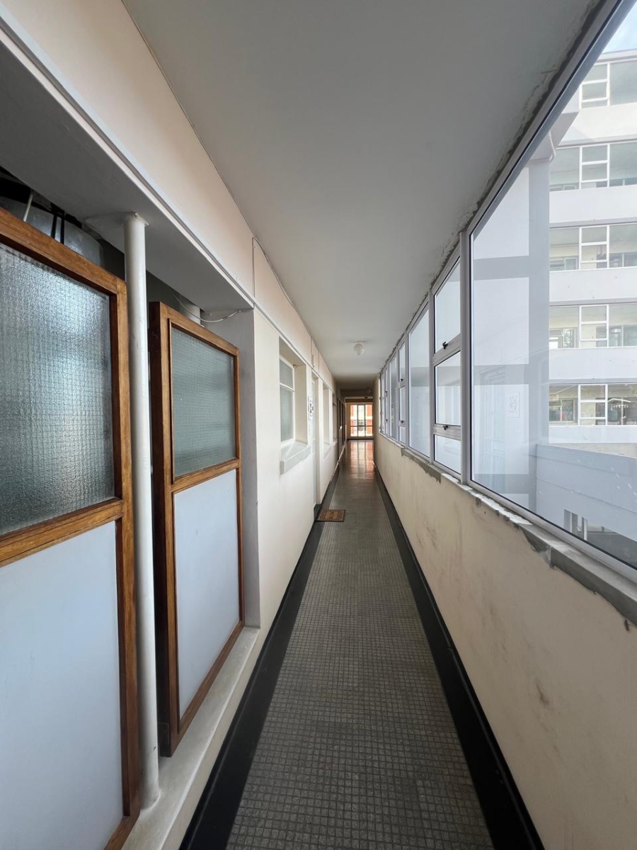 2 Bedroom Property for Sale in Humewood Eastern Cape